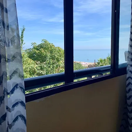 With Views Apartment